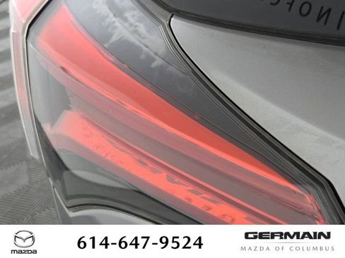 Used 2016 Toyota RAV4 LE image 15