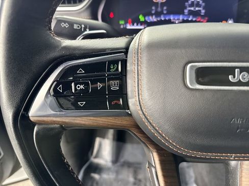 Used 2022 Jeep Grand Cherokee Summit w/ Adv Protech Group IV image 13