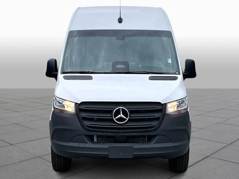 New 2025 Mercedes-Benz Sprinter 2500 image 3