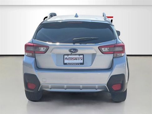 Used 2023 Subaru Crosstrek 2.0i Premium image 6