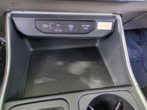 New 2026 Kia Carnival FWD image 29