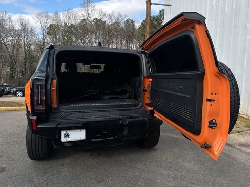 Used 2024 GMC Hummer EV 3X image 34