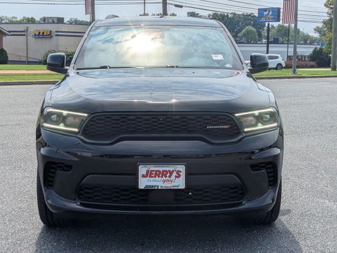 Used 2023 Dodge Durango GT AWD/4WD image 2