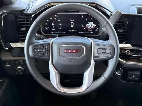New 2026 GMC Sierra 1500 SLE w/ X31 Off-Road Package image 15