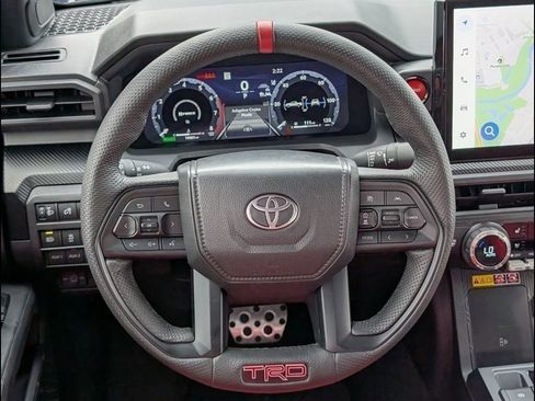 Used 2025 Toyota Tacoma TRD Pro image 12
