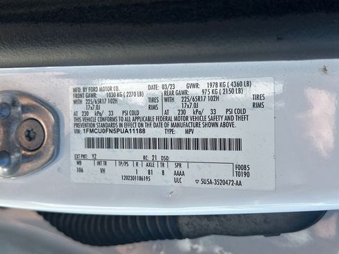 Certified 2023 Ford Escape FWD image 34