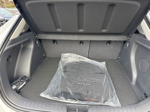 New 2026 Hyundai Kona Limited image 18