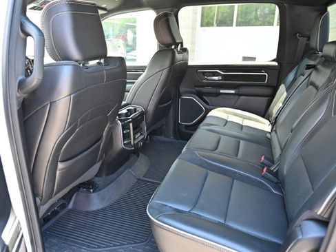 Used 2020 RAM 1500 Laramie AWD/4WD image 21