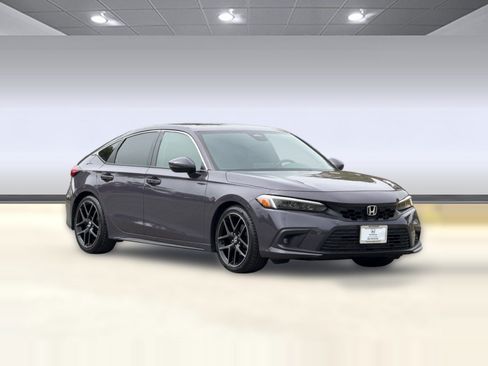 Certified 2024 Honda Civic Sport Touring image 6
