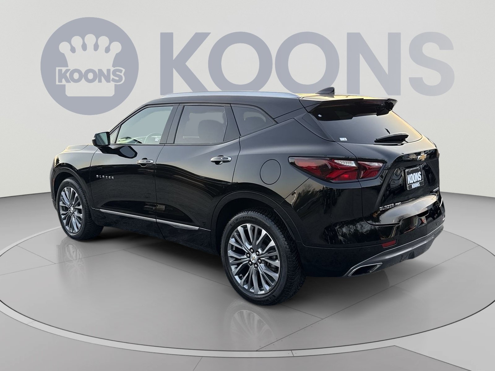 Used 2019 Chevrolet Blazer Premier w/ Driver Confidence II Package AWD/4WD image 8