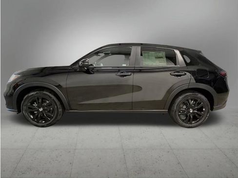 New 2027 Honda HR-V Sport image 2