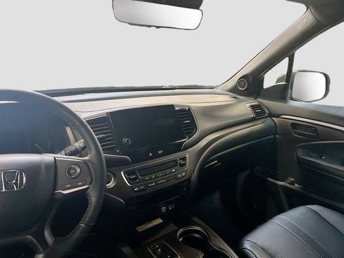 Used 2023 Honda Passport TrailSport image 22