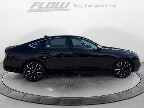 New 2026 Honda Accord Touring image 8