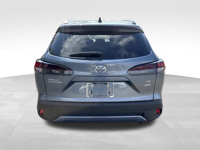 New 2026 Toyota Corolla Cross LE w/ Moonroof Package AWD/4WD image 4