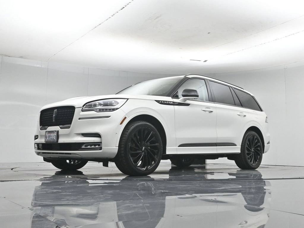 Used 2023 Lincoln Aviator Black Label w/ Jet Package AWD/4WD image 50