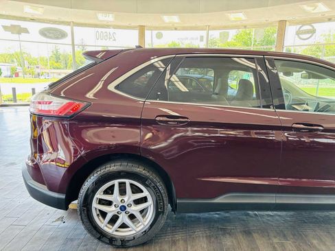Used 2022 Ford Edge SEL w/ Convenience Package AWD/4WD image 4