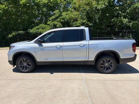 New 2026 Honda Ridgeline Sport image 2