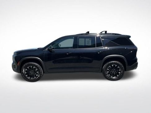 Used 2025 Chevrolet Traverse Z71 w/ Enhanced Driving Package AWD/4WD image 14
