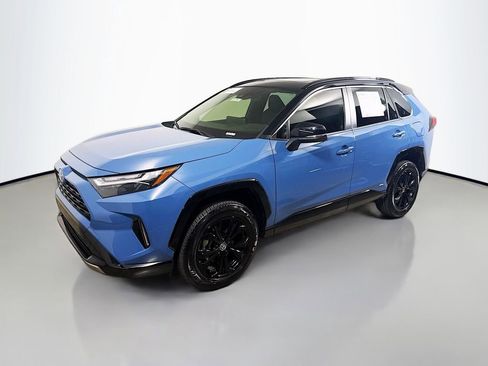 Certified 2023 Toyota RAV4 XSE w/ XSE Grade Weather Package AWD/4WD image 3