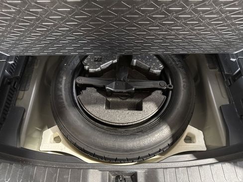 Used 2020 Toyota RAV4 LE w/ All Weather Liner Package image 11