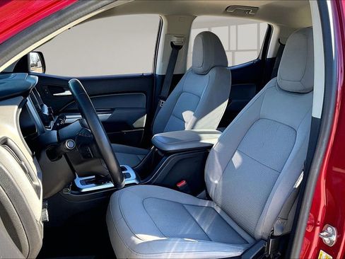 Used 2018 Chevrolet Colorado LT w/ LT Convenience Package image 22