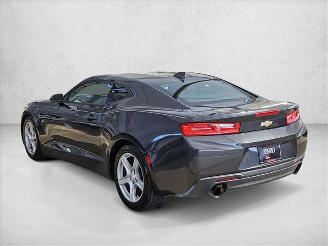 Used 2017 Chevrolet Camaro LT RWD image 7