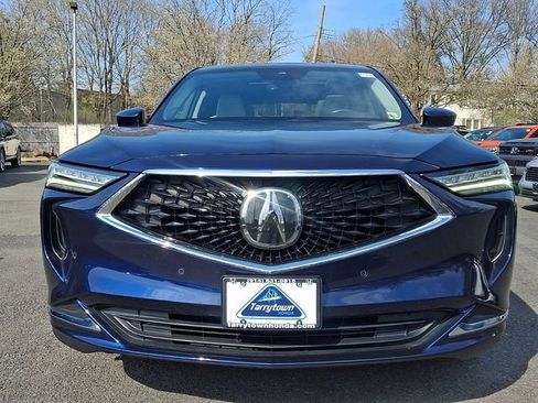 Used 2023 Acura MDX SH-AWD w/ Technology Package image 2