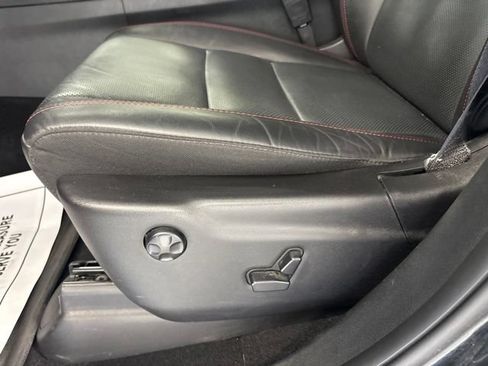 Used 2025 Dodge Durango R/T AWD/4WD image 17