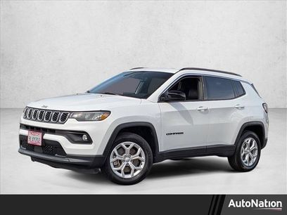 Used 2024 Jeep Compass Latitude