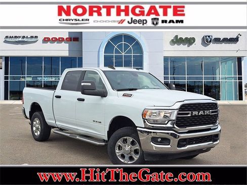 Used 2023 RAM 2500 Big Horn w/ Level 1 Equipment Group image 1
