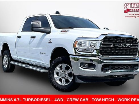 Used 2024 RAM 2500 Big Horn AWD/4WD image 1