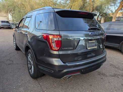 Used 2018 Ford Explorer Limited image 4