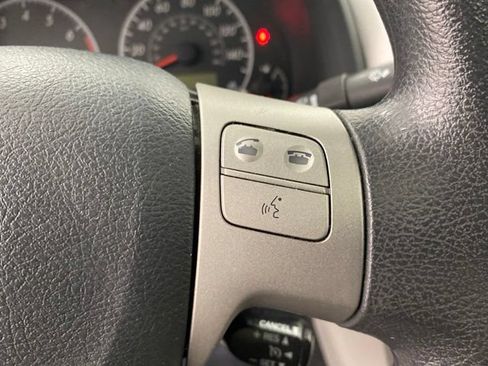 Used 2013 Toyota Corolla LE w/ Premium Pkg FWD image 16