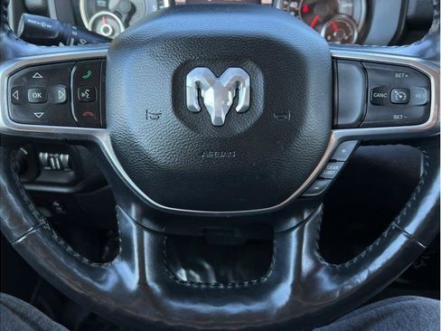 Used 2019 RAM 1500 Laramie image 11