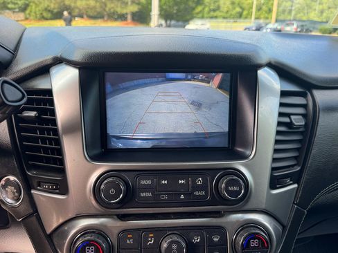 Used 2018 Chevrolet Suburban LT AWD/4WD image 22