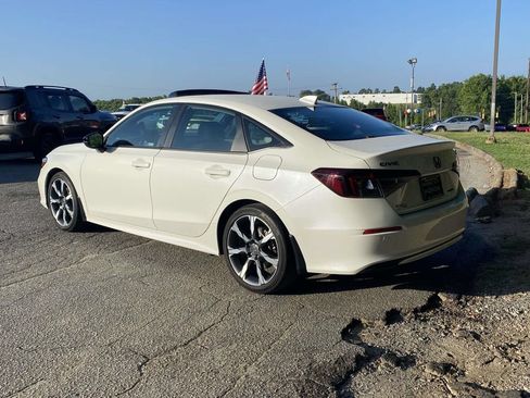 Used 2026 Honda Civic Sport Touring image 3