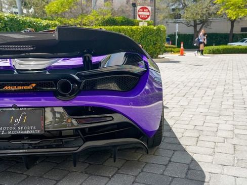 Used 2020 McLaren 720S Performance image 25