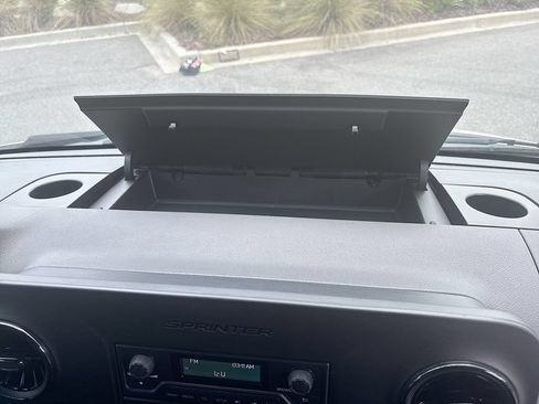 New 2025 Mercedes-Benz Sprinter 2500 image 25