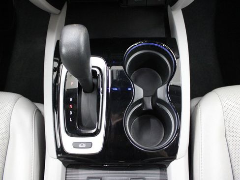 Used 2017 Honda Ridgeline RTL-E image 33