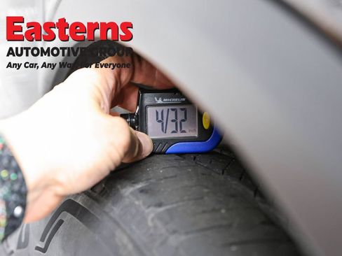 Used 2023 Acura MDX SH-AWD image 30