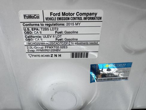 Used 2015 Lincoln MKC AWD w/ Equipment Group 101A Select image 16