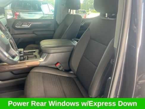 Used 2023 Chevrolet Silverado 1500 LT AWD/4WD image 17