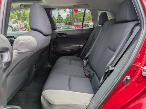 Used 2022 Toyota Corolla Cross LE w/ Moonroof Package FWD image 14