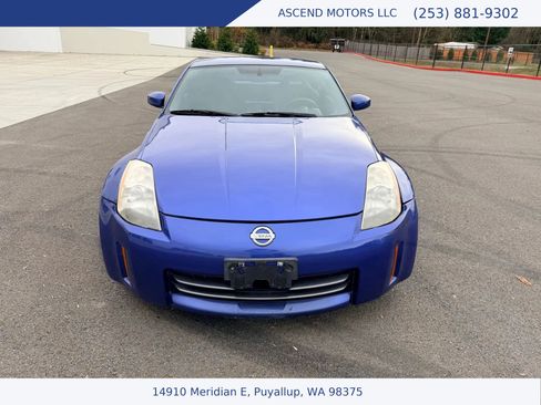 Used 2005 Nissan 350Z Enthusiast RWD image 8