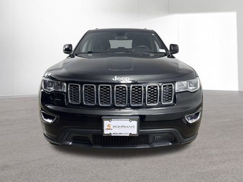 Used 2020 Jeep Grand Cherokee Laredo image 23