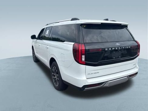 Used 2025 Ford Expedition Max Platinum AWD/4WD image 6