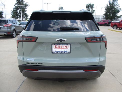 Used 2025 Chevrolet Equinox LT w/ Midnight Edition AWD/4WD image 5
