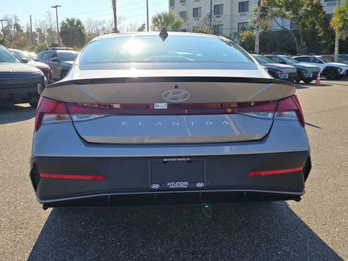 New 2026 Hyundai Elantra Sport FWD image 6
