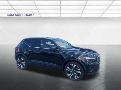 Certified 2024 Volvo XC40 B5 Plus w/ Climate Package