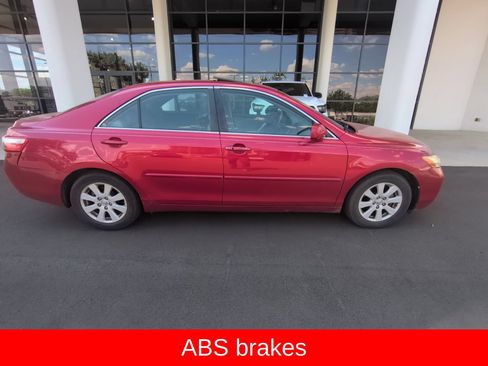 Used 2009 Toyota Camry LE FWD image 6